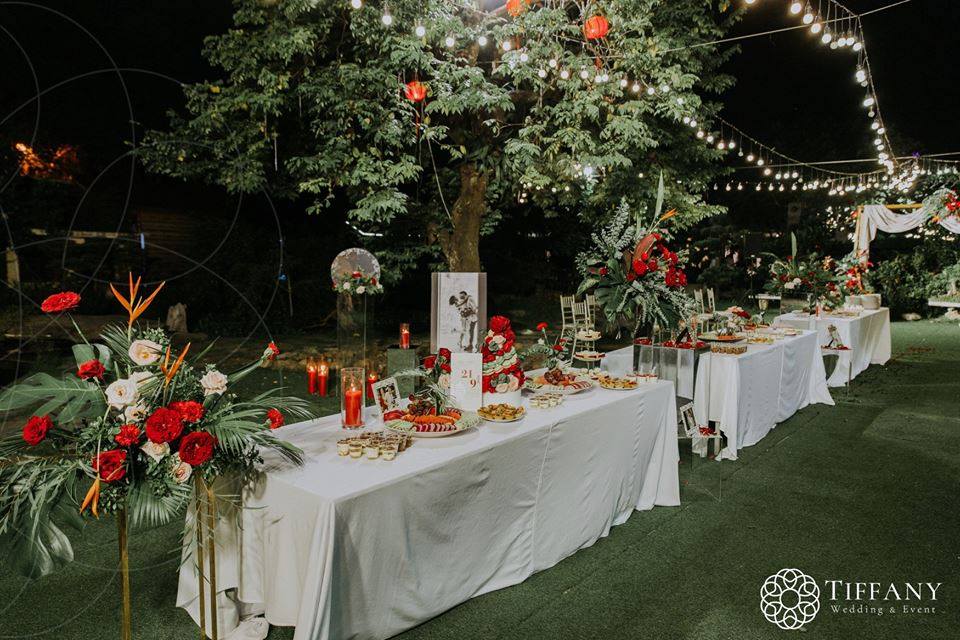 Tổ Chức Tiệc Cưới Ngoài Trời Đầy Lãng Mạn Cùng Softwater