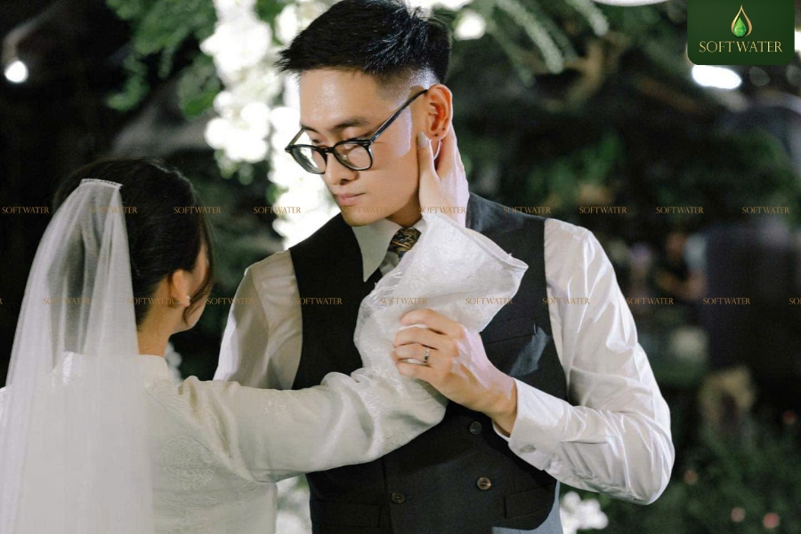 Bánh Cưới Nhiều Tầng: Biểu Tượng Ngọt Ngào Cho Hạnh Phúc Vĩnh Cửu