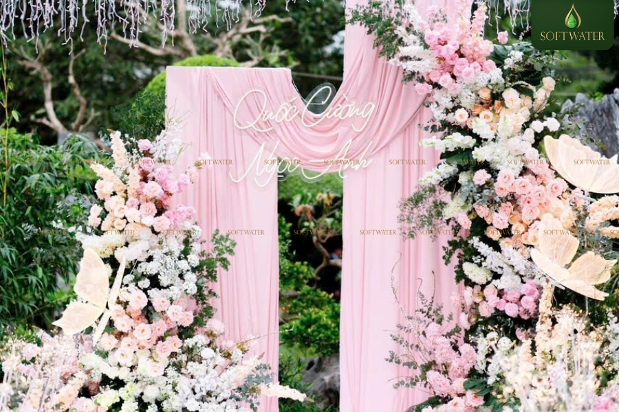 Trang Trí Tiệc Cưới Màu Hồng: Top 6 Ý Tưởng Độc Đáo Và Ấn Tượng