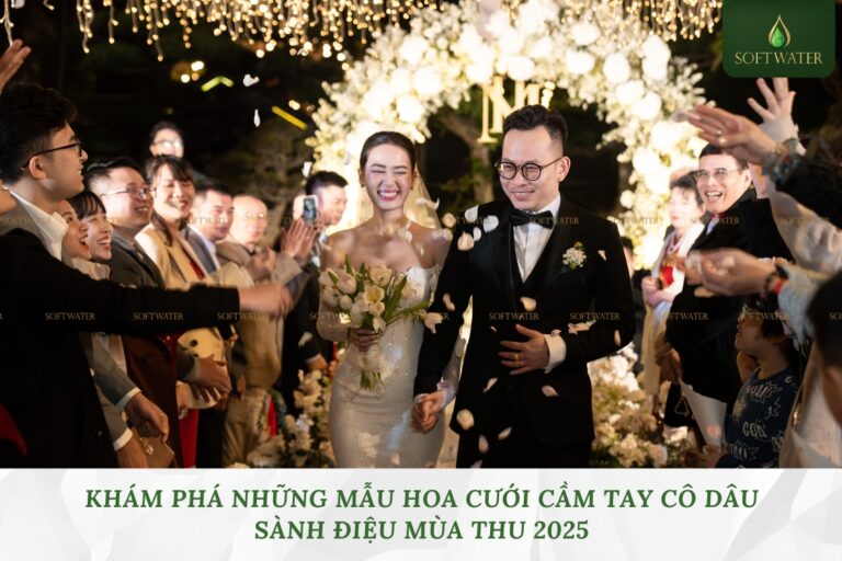 Khám Phá Những Mẫu Hoa Cưới Cầm Tay Cô Dâu Sành Điệu Mùa Thu 2025
