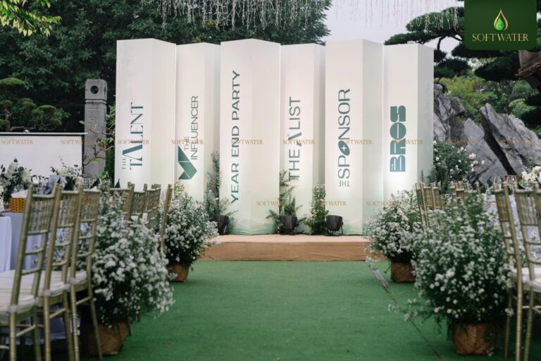 Mẹo Tổ Chức Tiệc Tất Niên Công Ty Tiết Kiệm Chi Phí Nhưng Vẫn Đầy Ấn Tượng