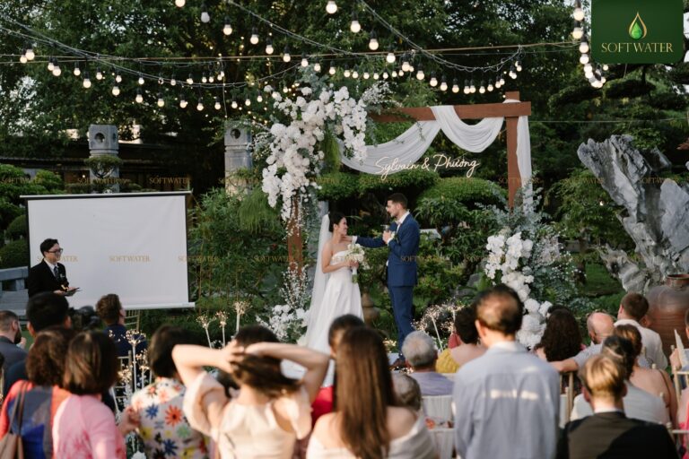 Hé Lộ Các Phong Cách Decor Sân Khấu Đám Cưới Được Cặp Đôi Ưa Chuộng Nhất