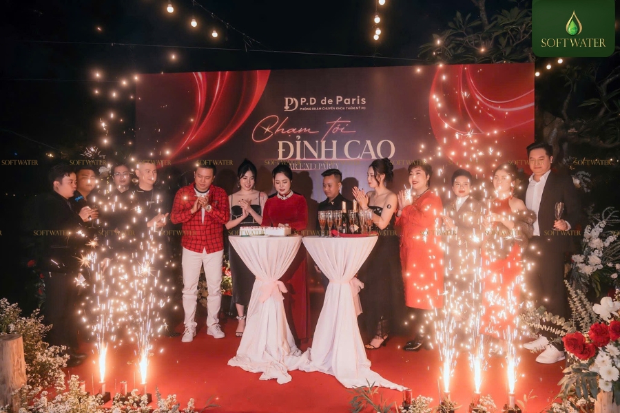 Tổ Chức Tiệc Cuối Năm: Điều Gì Sẽ Thay Đổi Trong Xu Hướng Sự Kiện 2026?