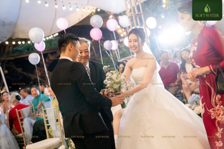 Tiệc Cưới Sân Vườn Hà Nội Có Gì Đặc Biệt? Vì Sao Ngày Càng Nhiều Cặp Đôi Chọn?