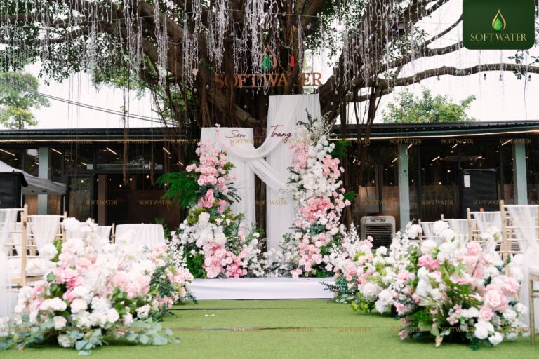 Bí Quyết Tạo Concept Tiệc Cưới Ngoài Trời Đẹp Như Trong Truyện Cổ Tích